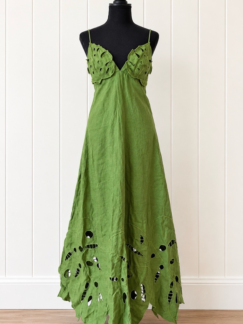 Farm Rio Green Cutwork Maxi Dress – Size M 💚